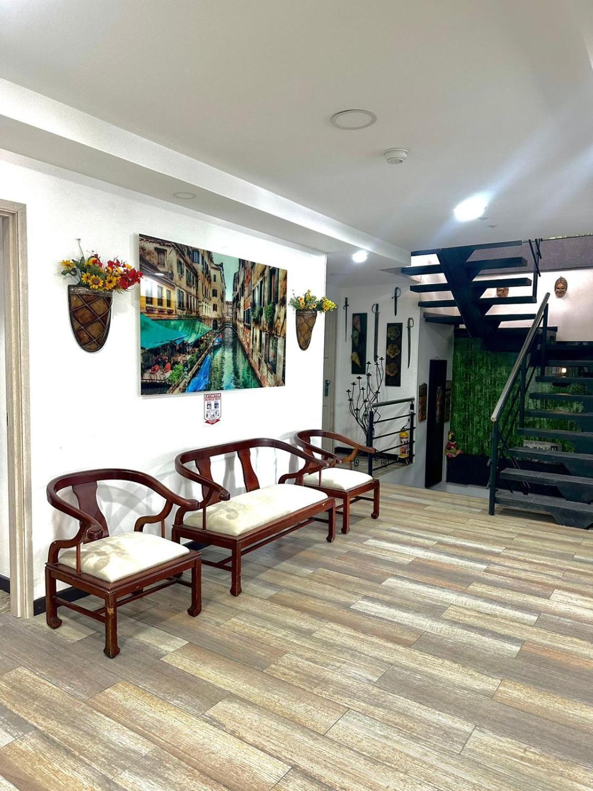 Hotel Los Maderos كالي المظهر الخارجي الصورة