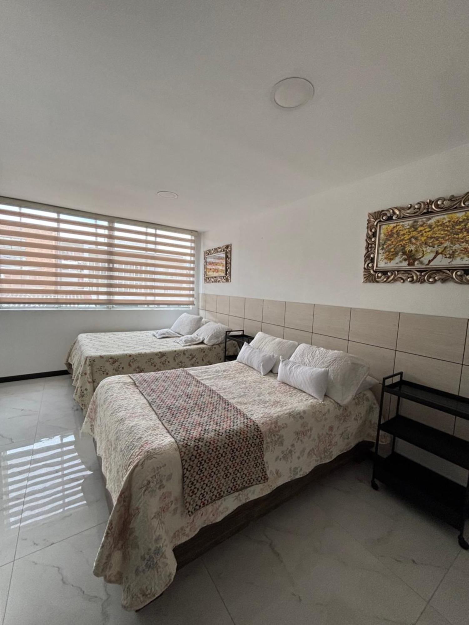 Hotel Los Maderos كالي المظهر الخارجي الصورة
